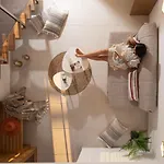 Imagine Luxury מלון דירות 4*