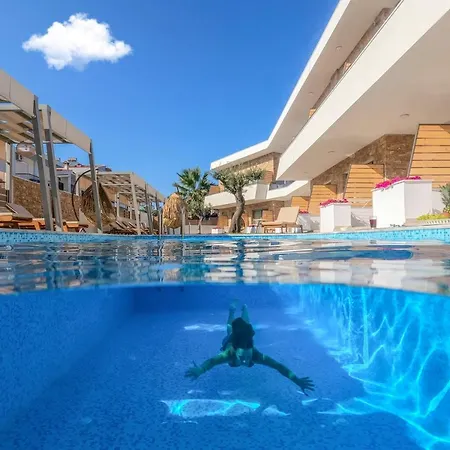 Imagine Luxury Nikiti (Sithonia)