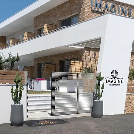 Aparthotel Imagine Luxury 4*