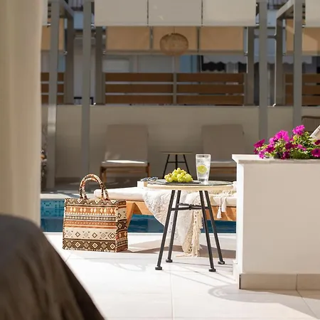 Imagine Luxury Lägenhetshotell 4*