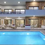 Imagine Luxury 4* 니키티
