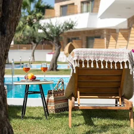 Hotel apartamentowy Imagine Luxury Nikiti (Sithonia)