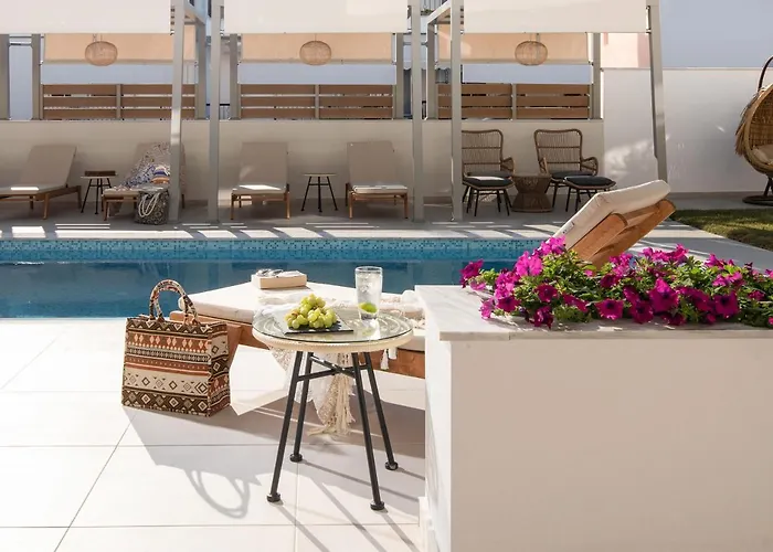 מלון דירות Imagine Luxury 4*